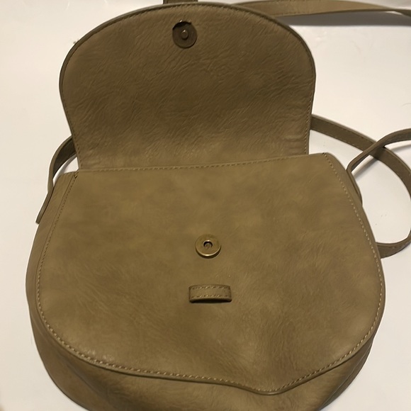 Universal Threads Purse - Picture 7 of 12